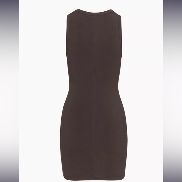 NWT- TNA by Aritzia Queens dress - Picture 2 of 12